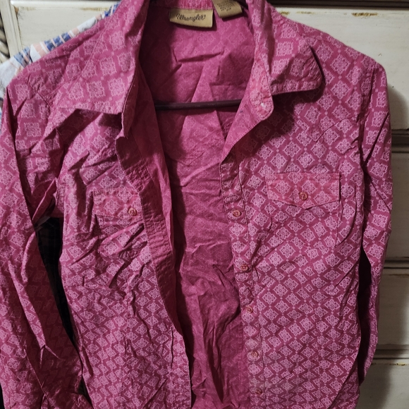 Wrangler Pink Button Down Shirt - Picture 1 of 1